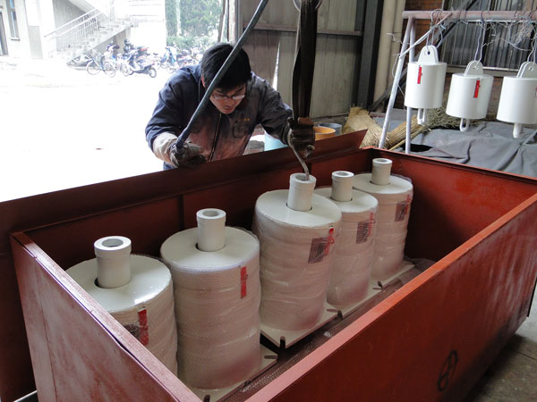 可变弹簧支吊架10